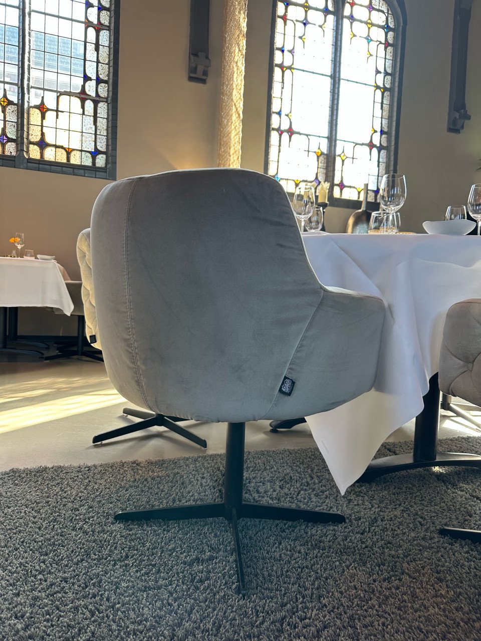 Prachtige eetkamerfauteauils Arendsslot, per 2 stuks