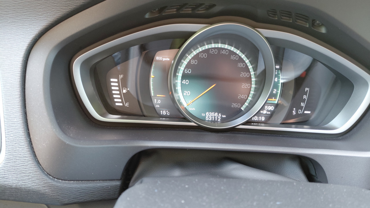 Volvo V-40 Cross Country