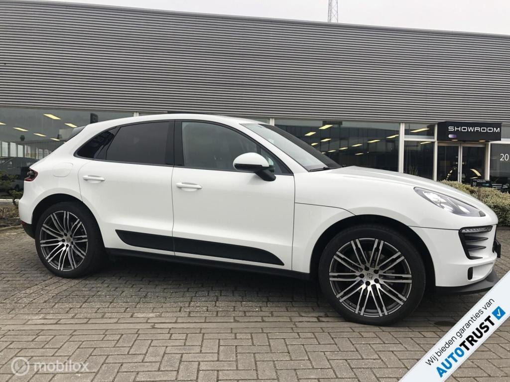 Porsche Macan 2.0 t pano/leer/bose 21inch