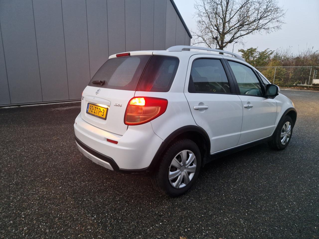 Suzuki SX4 1.6 Expressive