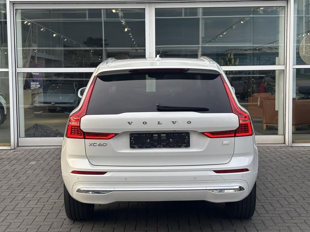Volvo XC60 t6 398pk recharge bright inscription| luchtvering| adap.cruise|