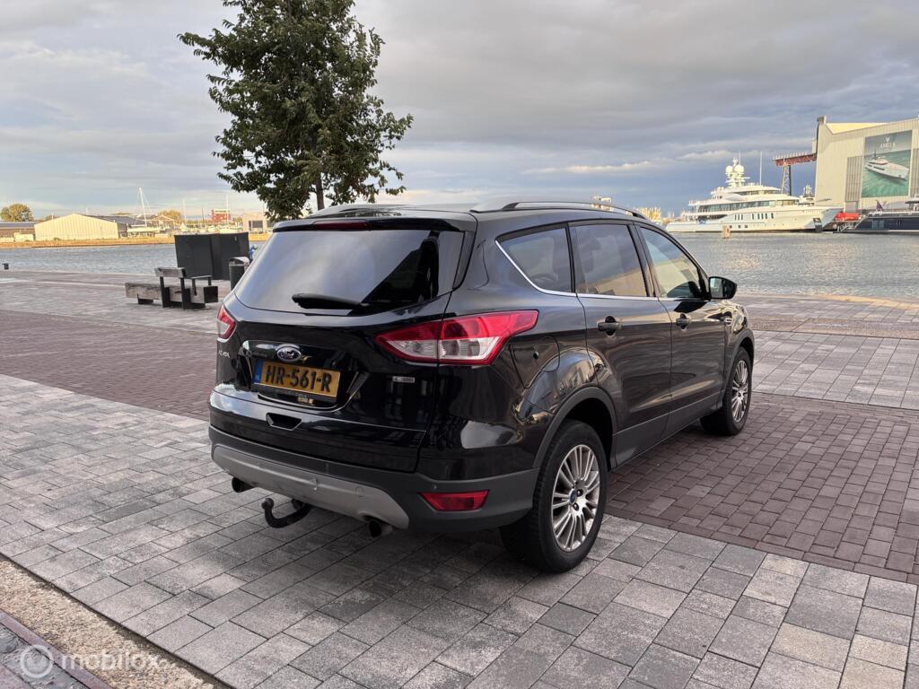 Ford Kuga 1.6 Titanium Clima Navi Cruise km305.159 BJ2013