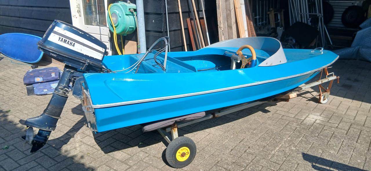 Spitfire speedboot met 4 pk yamaha