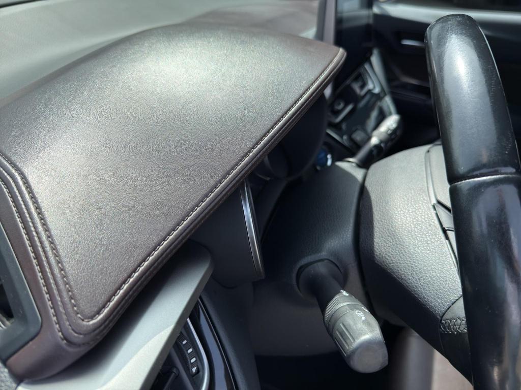 Toyota C-hr 1.8 hybrid executive | navi | camera | half leder | parksensors