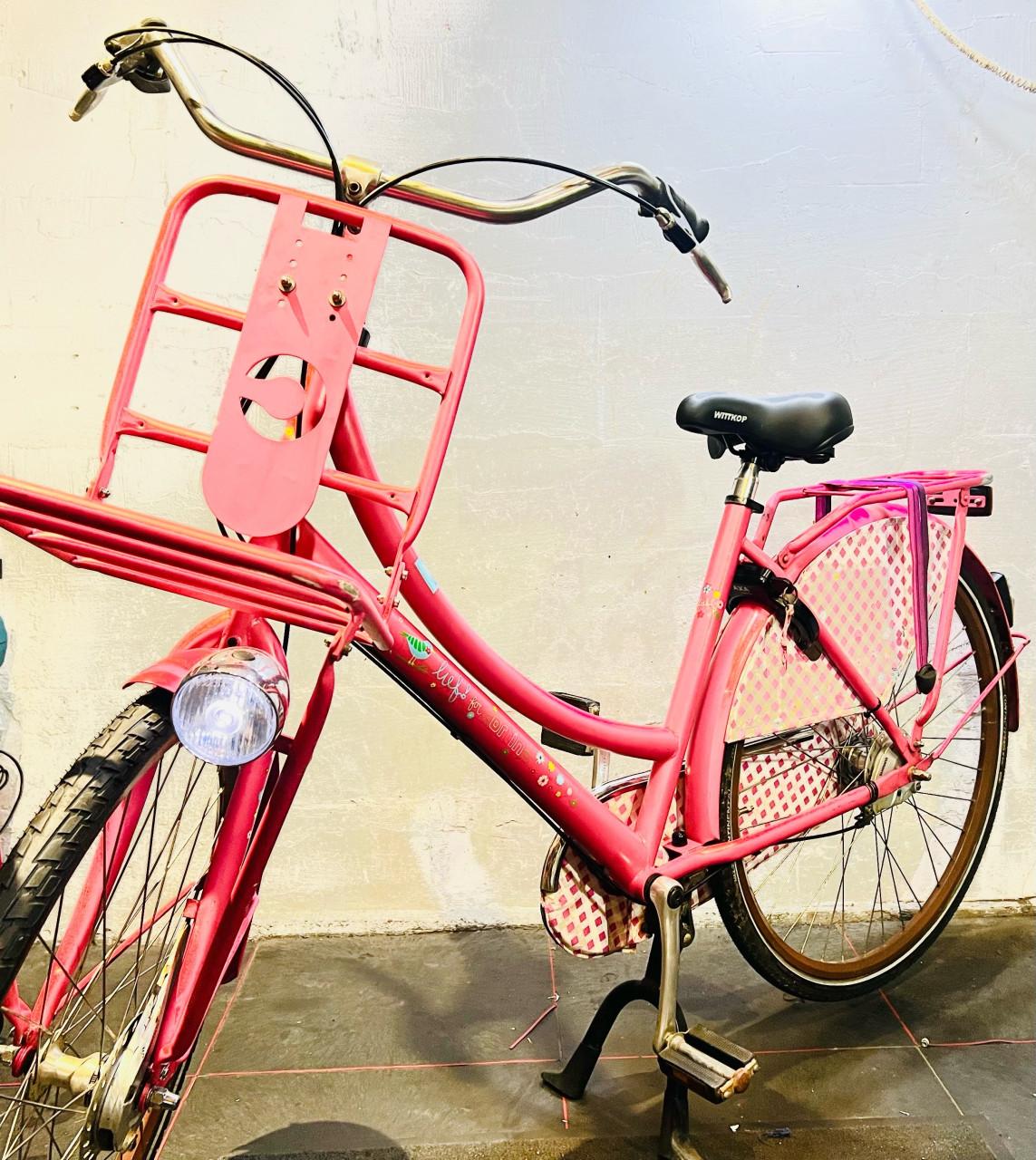 Damesfiets roze