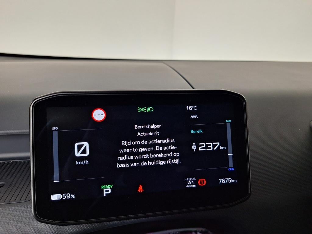 Kia Pv5 l2h1 essential 71kwh prijs ex btw prijs ex btw