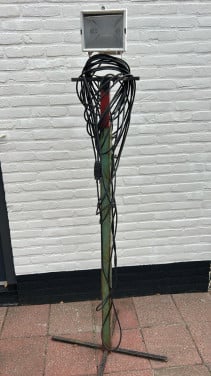 Degelijke Bouwlamp op Standaard met lange kabel IZGS!!