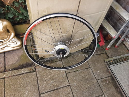 28 inch shimano nexus achterwiel, 8 speed,rollerbrake rem