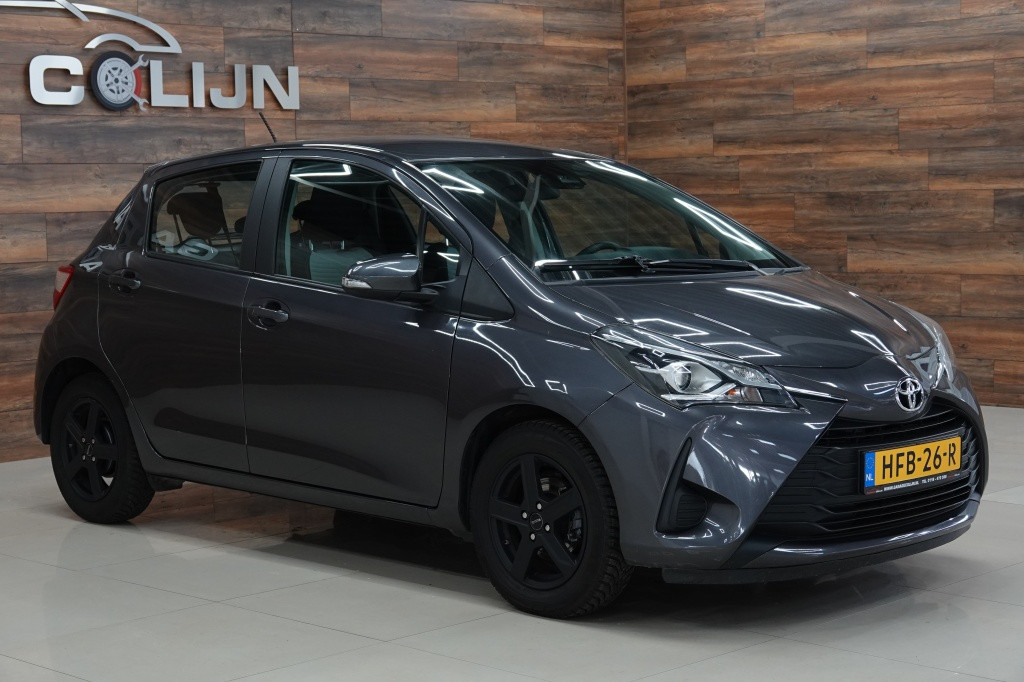 Toyota Yaris 1.0 vvt-i | camera | 15" | bluetooth |