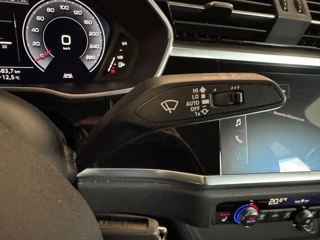 Audi Q3 35 tfsi advanced