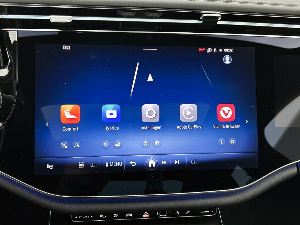 Mercedes-Benz E-Klasse 300 e sport edition | premium plus | trekhaak | nigh