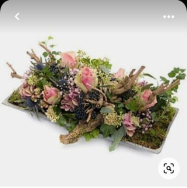 Bloemschikarrangement bij Theeschenkerij de pluktuin koudekerke