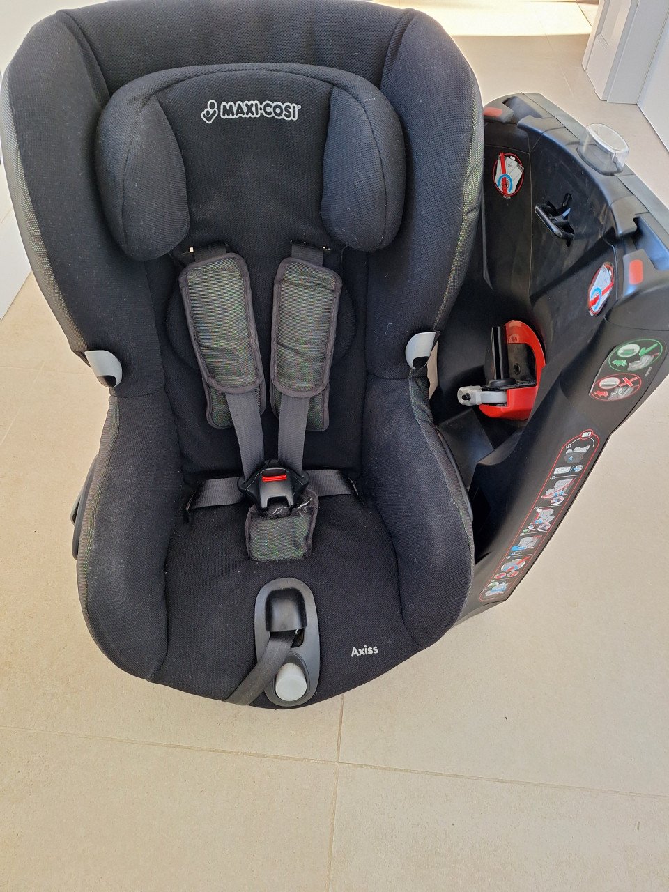 Maxi cosi axiss