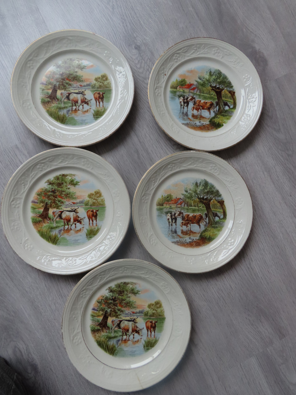 5 antieke borden