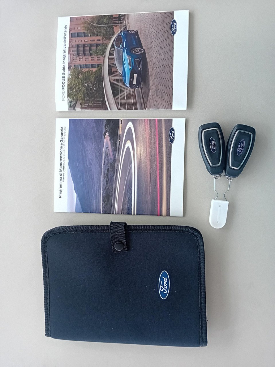 Ford Focus wagon ecoboost hybrid st line | navigatie | clima | led