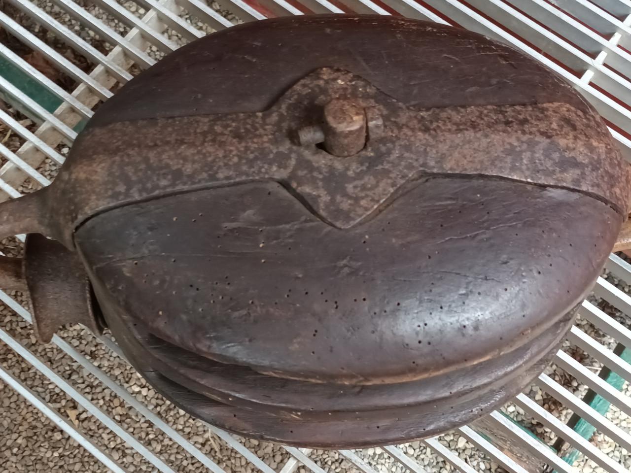 GROOT ANTIEK HIJSBLOK