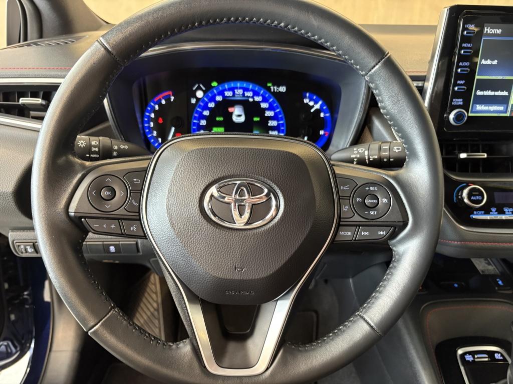 Toyota Corolla 1.8 hybrid executive