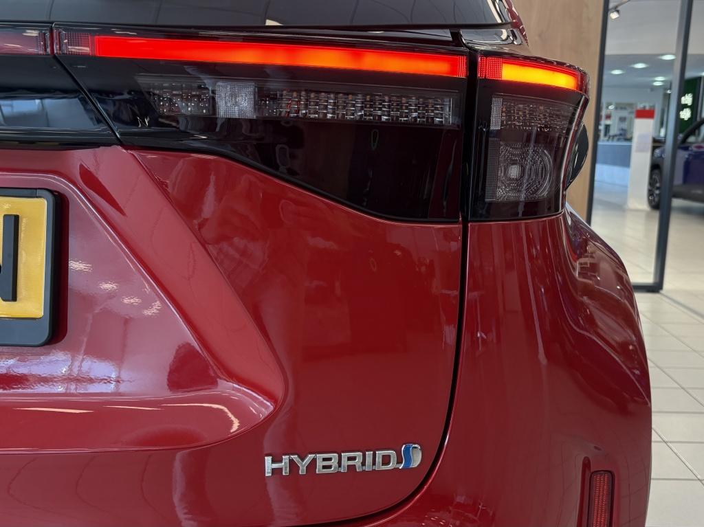 Toyota Yaris Cross 1.5 hybrid executive| 360camera| stoel.verw| adap.cruise