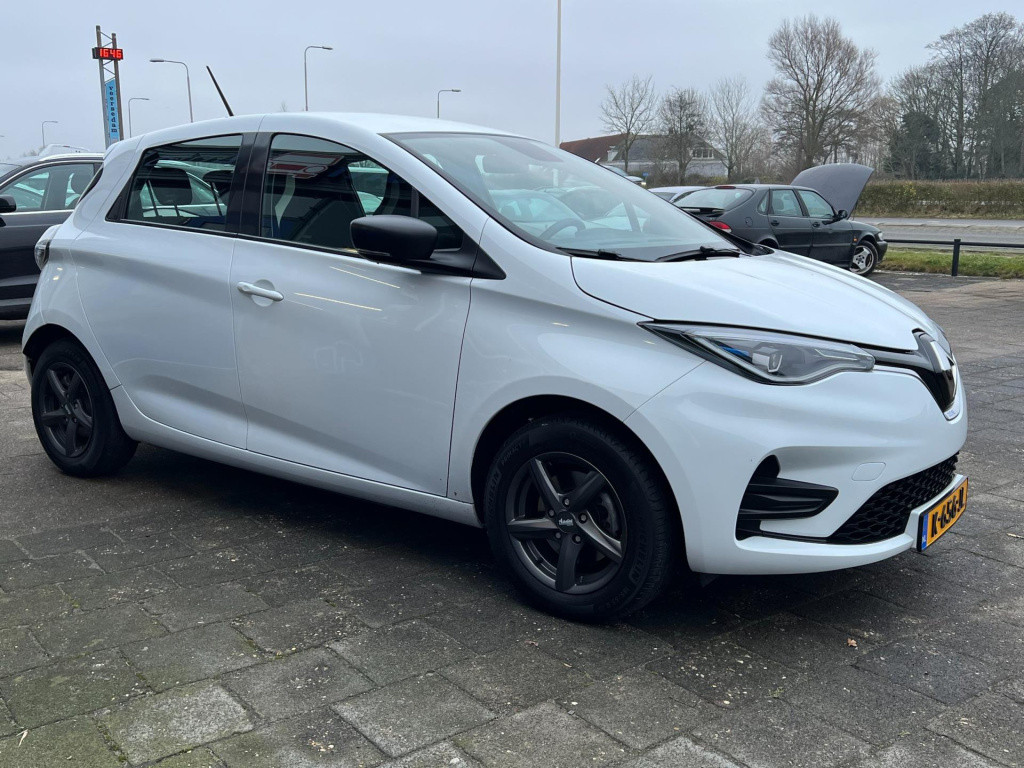 Renault Zoe r110 life carshare 52 kwh, afneembare trekhaak enz..