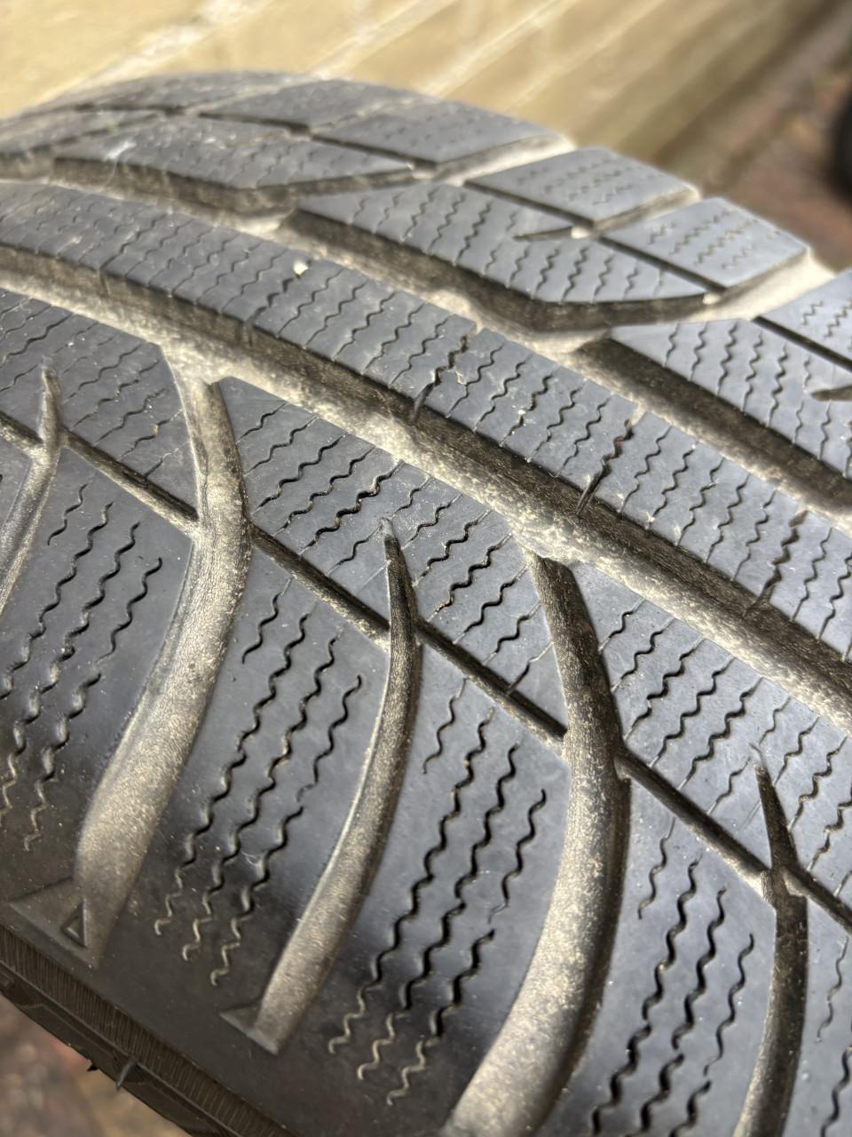 4 I.z.g.st Aluminium velgen met z.g.a.n winterbanden