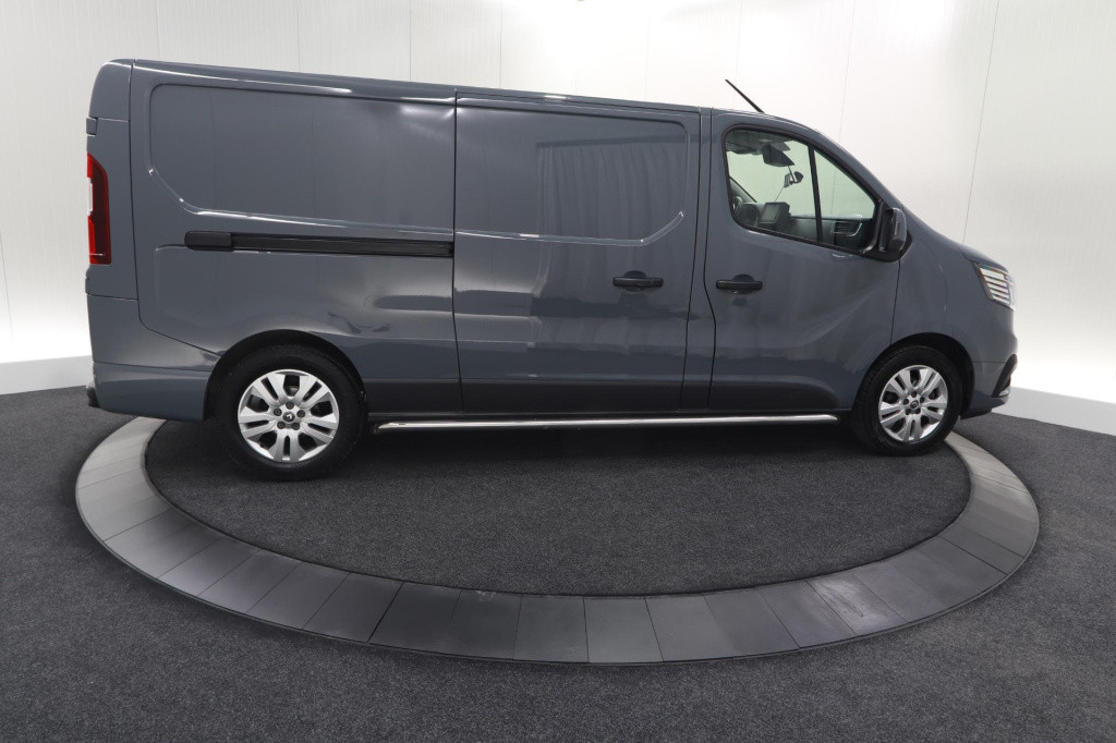 Renault Trafic 2.0 dci 110 t30 l2h1 work edition | trekhaak | camera | navi