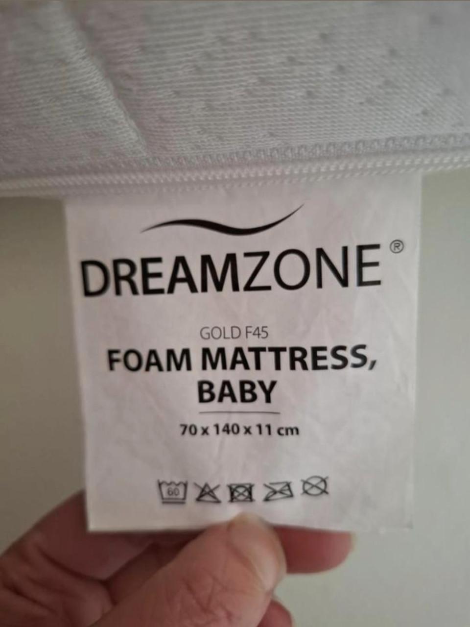 Peuterbed incl. matras en beddengoed