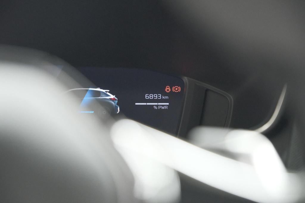 Peugeot 208 hybrid 110 e-dcs6 allure | stoelverwarming | apple carplay | pa