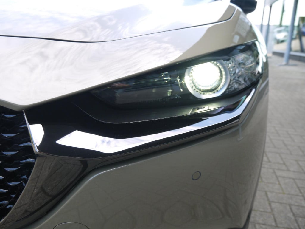 Mazda Cx-30 2.5 e-skyactiv-g m hybrid nagisa|rijklaar