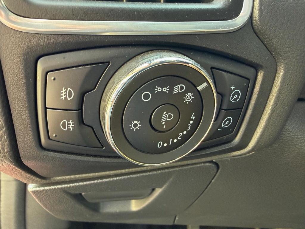 Ford Focus 1.6 ti-vct titanium