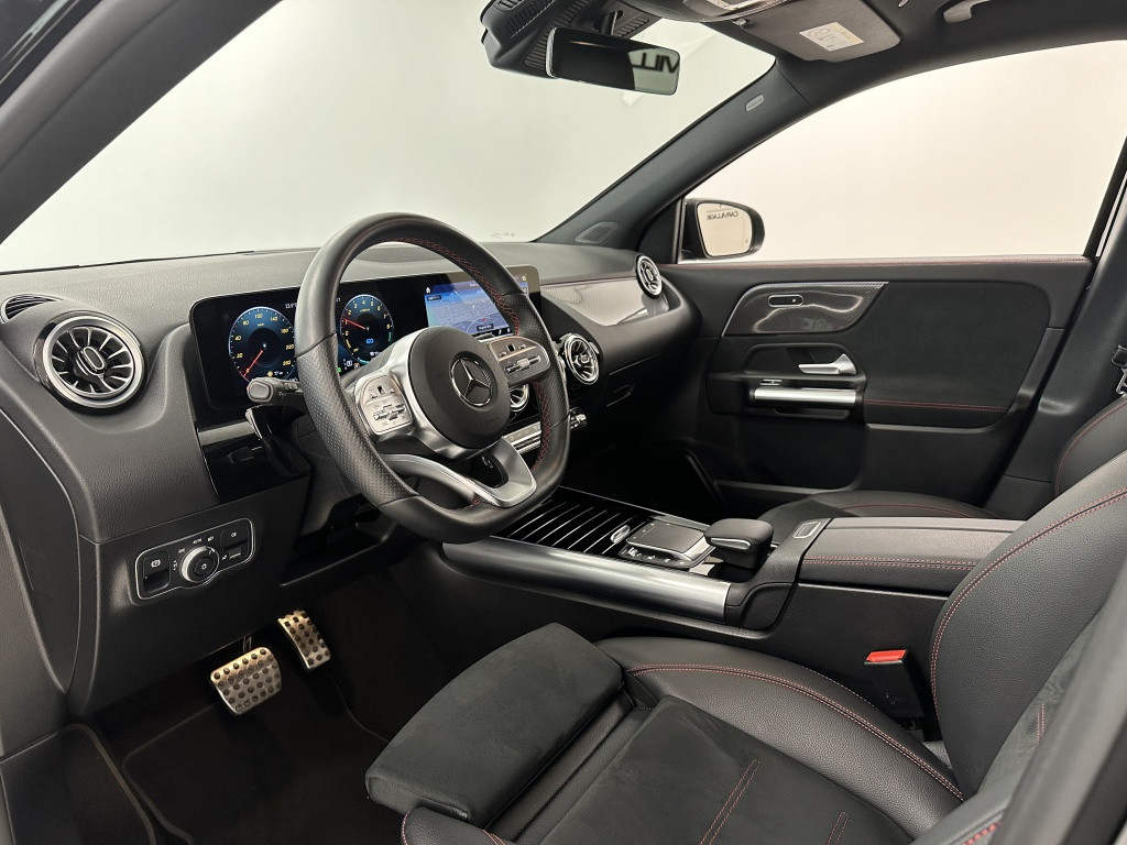 Mercedes-Benz Gla-klasse 250 e amg line | distronic | trekhaak | multibeam 