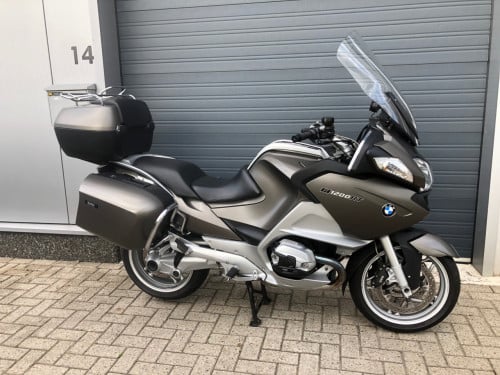 Hele nette en complete BMW R1200RT uit 2011 met 77dkm Akrapovic etc €6950,-