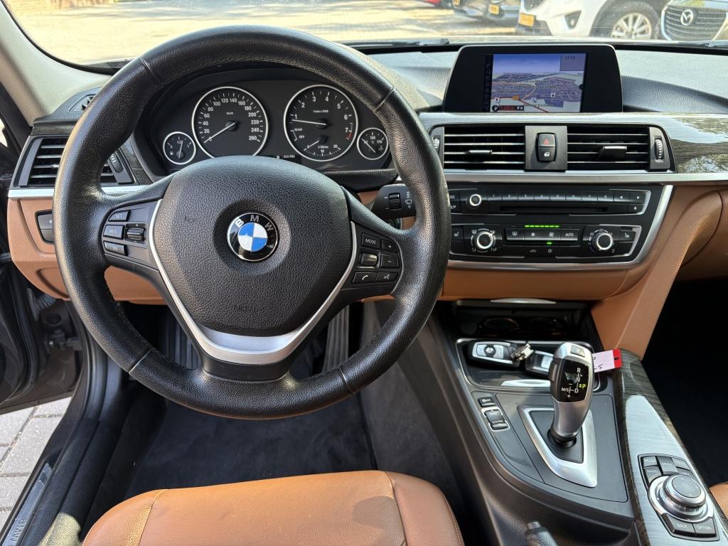 BMW 3-serie 328i high executive