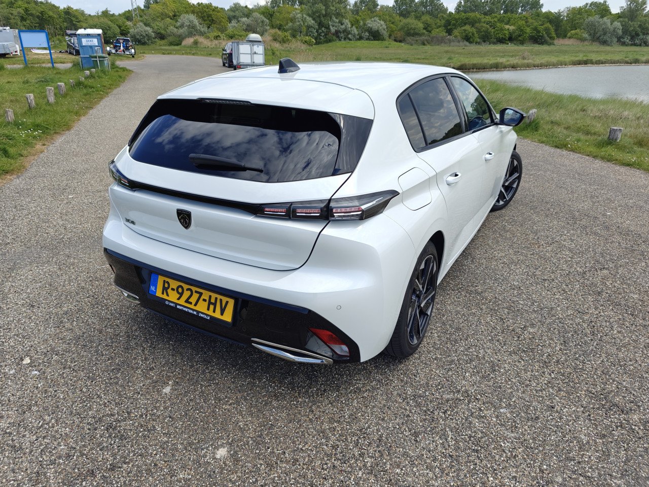 Peugeot 308 1.2 Allure (Luxe uitvoering) 2022