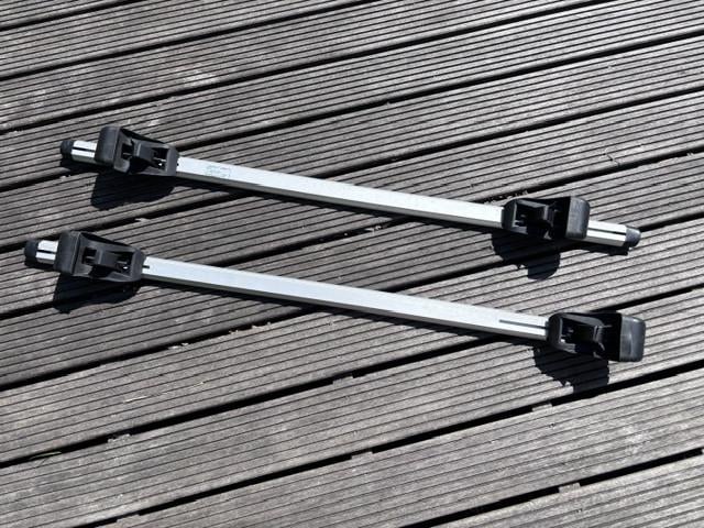 Set dakdragers voor auto met dakrail