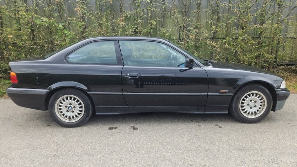 BMW 3-serie 320i 24v coupe 2dr