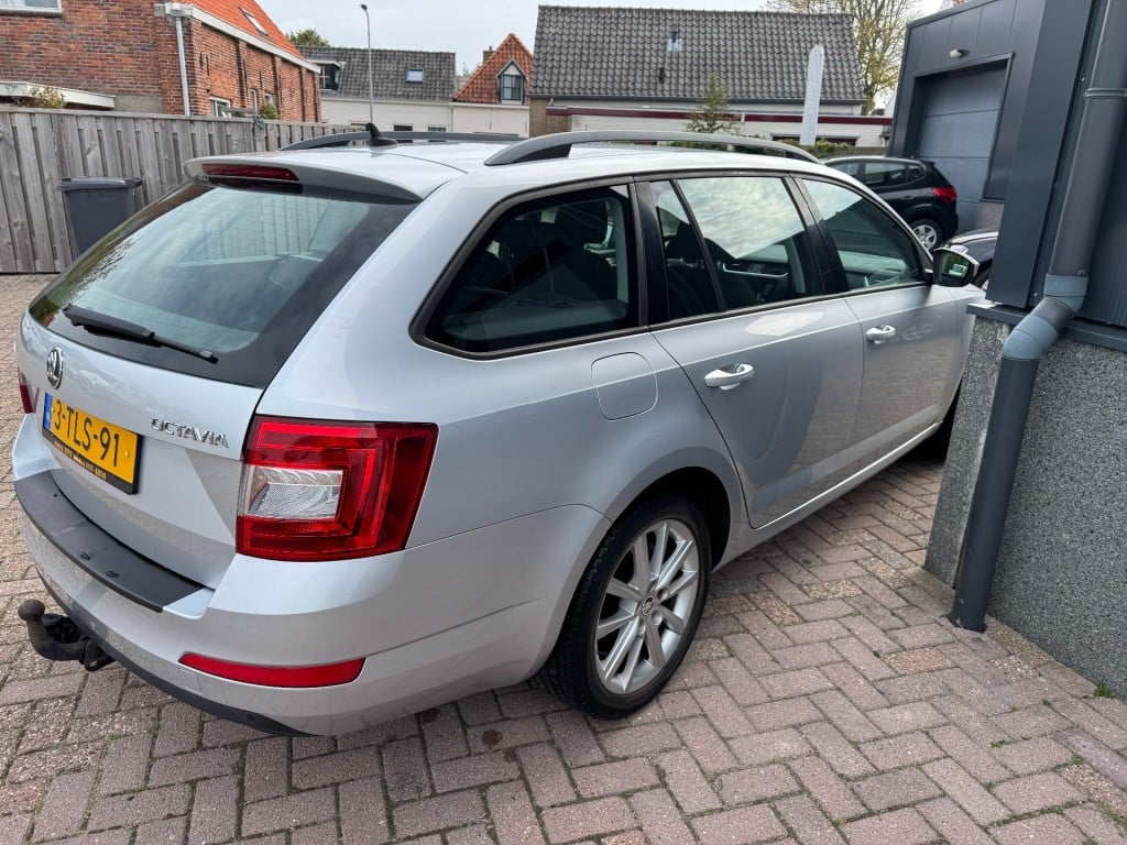 Skoda Octavia combi 1.2 tsi greentech ambition businessline
