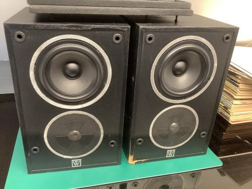 Set Speakers Wharfedale 504.2. 8 Ohm, 100W Max .