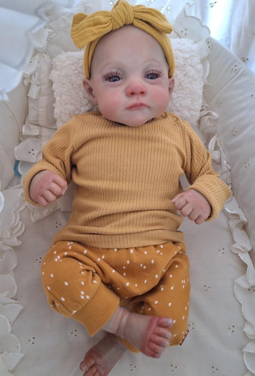 Reborn lilly