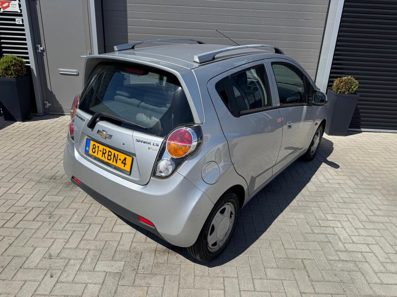 Chevrolet Spark 1.0 16V LS Bi- Fuel