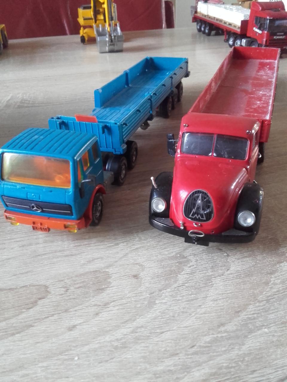 Magirus trekker/oplegger Schuco.