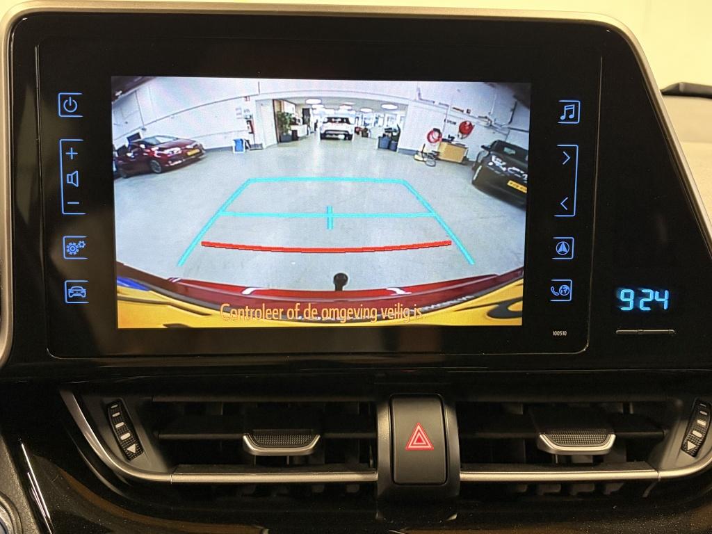 Toyota C-hr 1.8 hybrid style