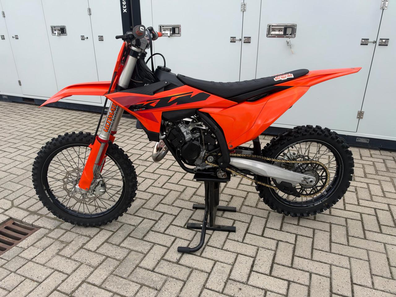 KTM 125 SX 2025 | 89,9 uur | Nieuwe zuiger | Nette staat!