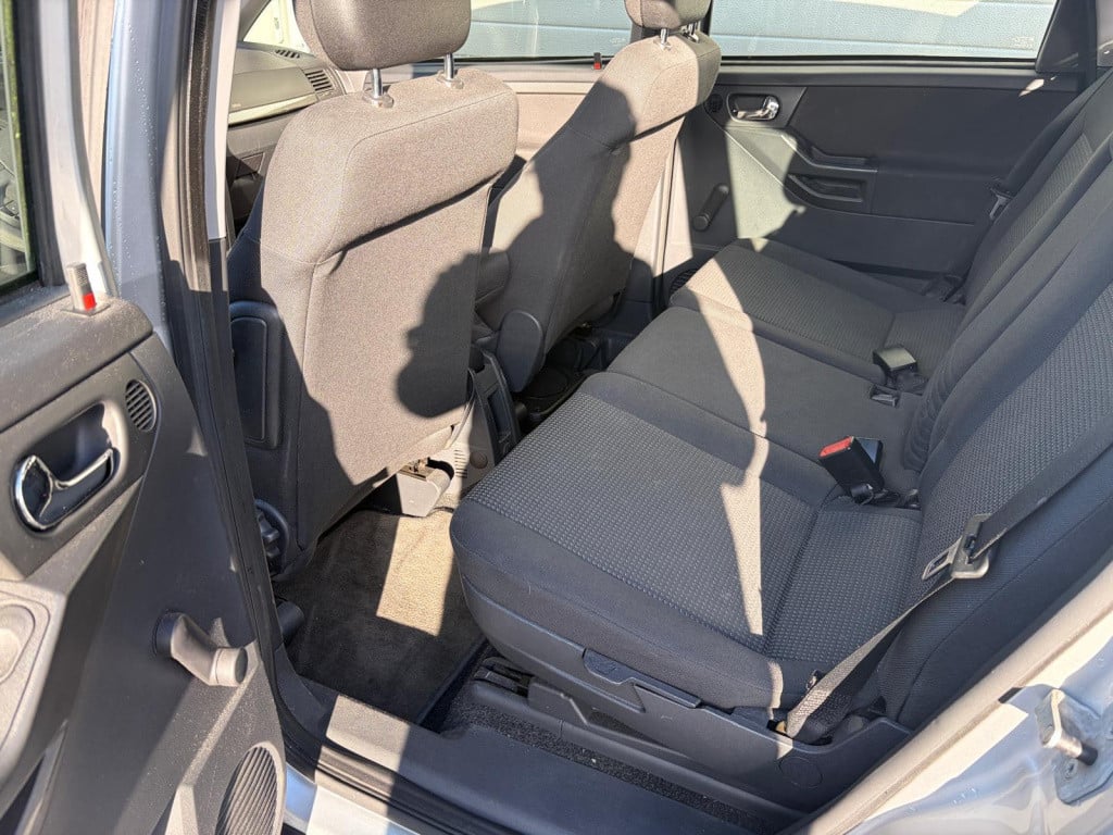 Opel Meriva 1.6-16v temptation/179.000 nap/rijklaar/trekhaak/airco/