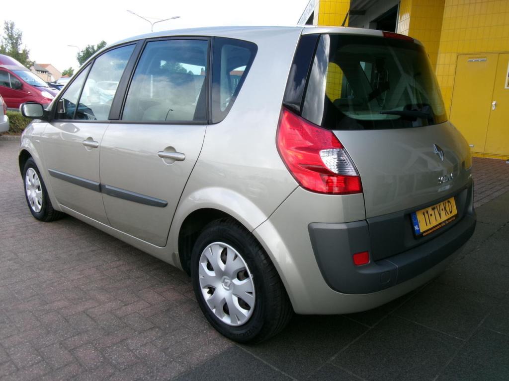 Renault Scenic phase ii 1.6-16v 1-ste eig. airco, cr.cont, pano.dak,