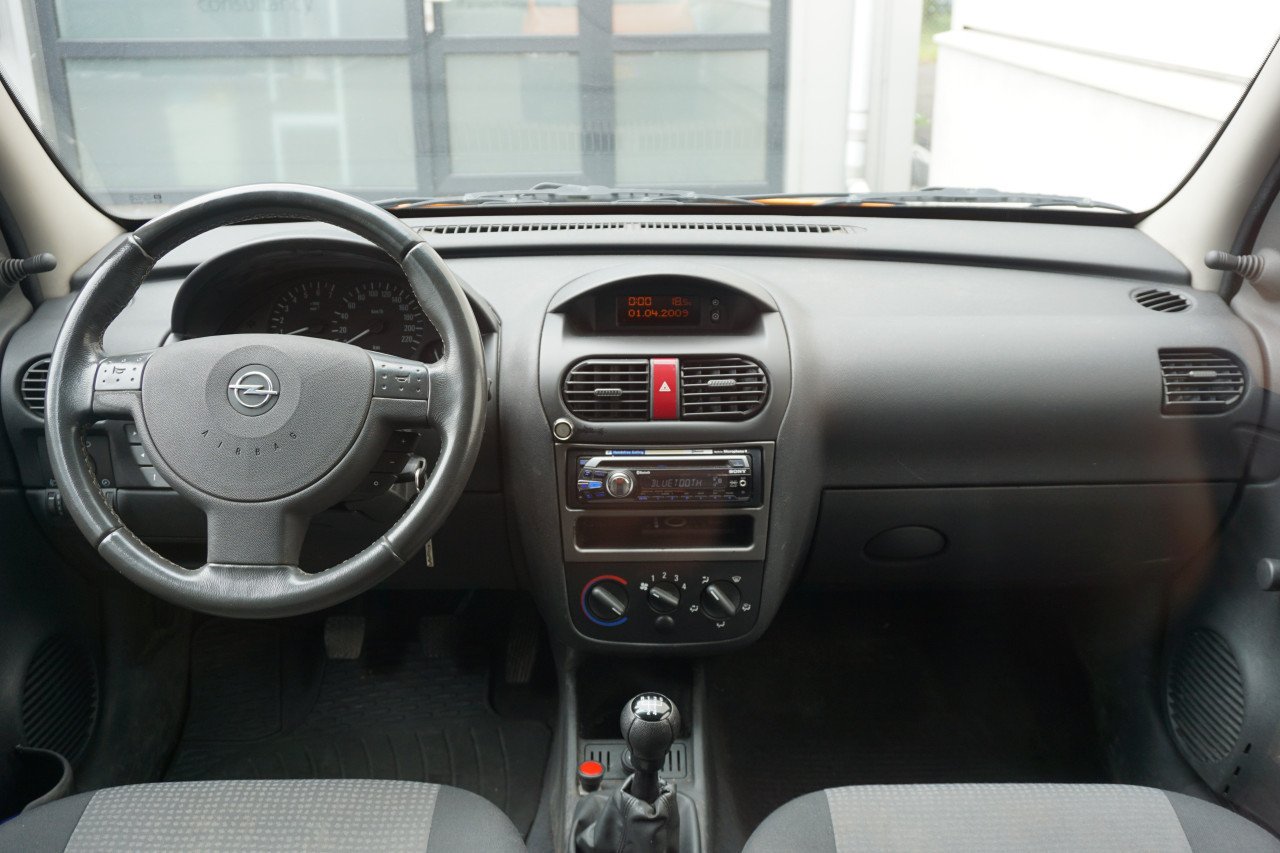 Opel Combo 1.6 Comfort - Nieuwstaat! / Benzine / Marge / Trekhaak / NAP
