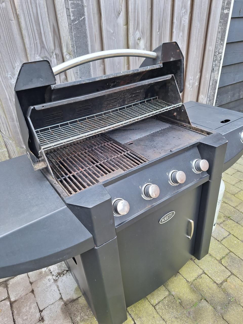 Boretti buitenkeuken