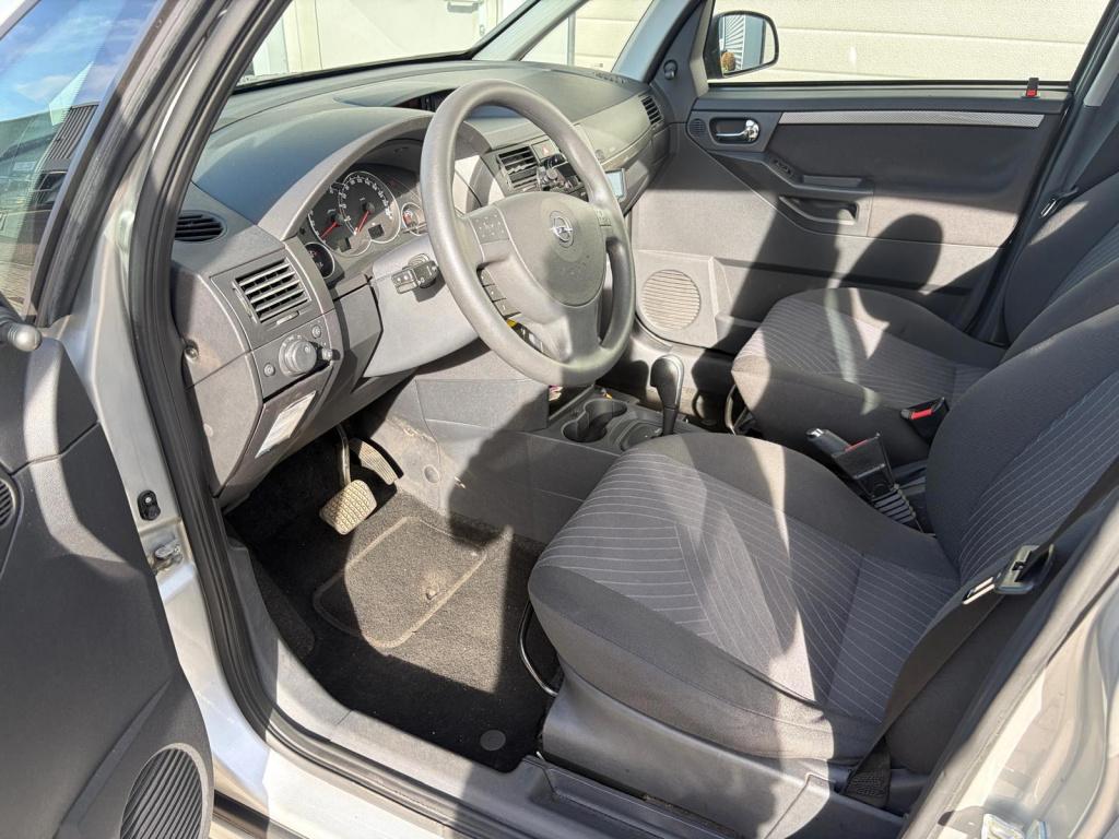 Opel Meriva 1.6-16v enjoy/automaat/129.000 nap/airco/trekhaak/