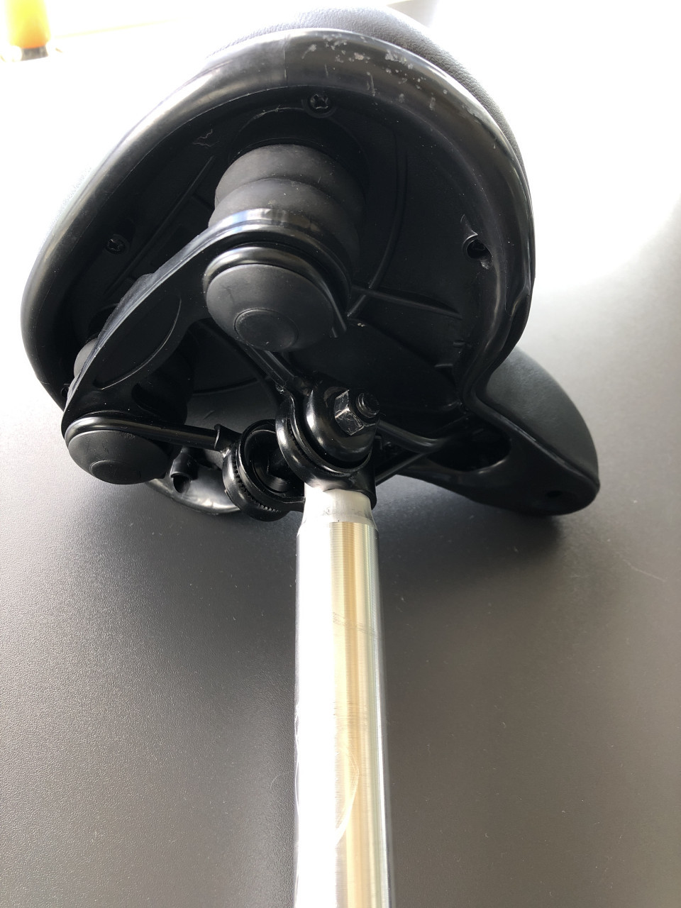Zadel met pen