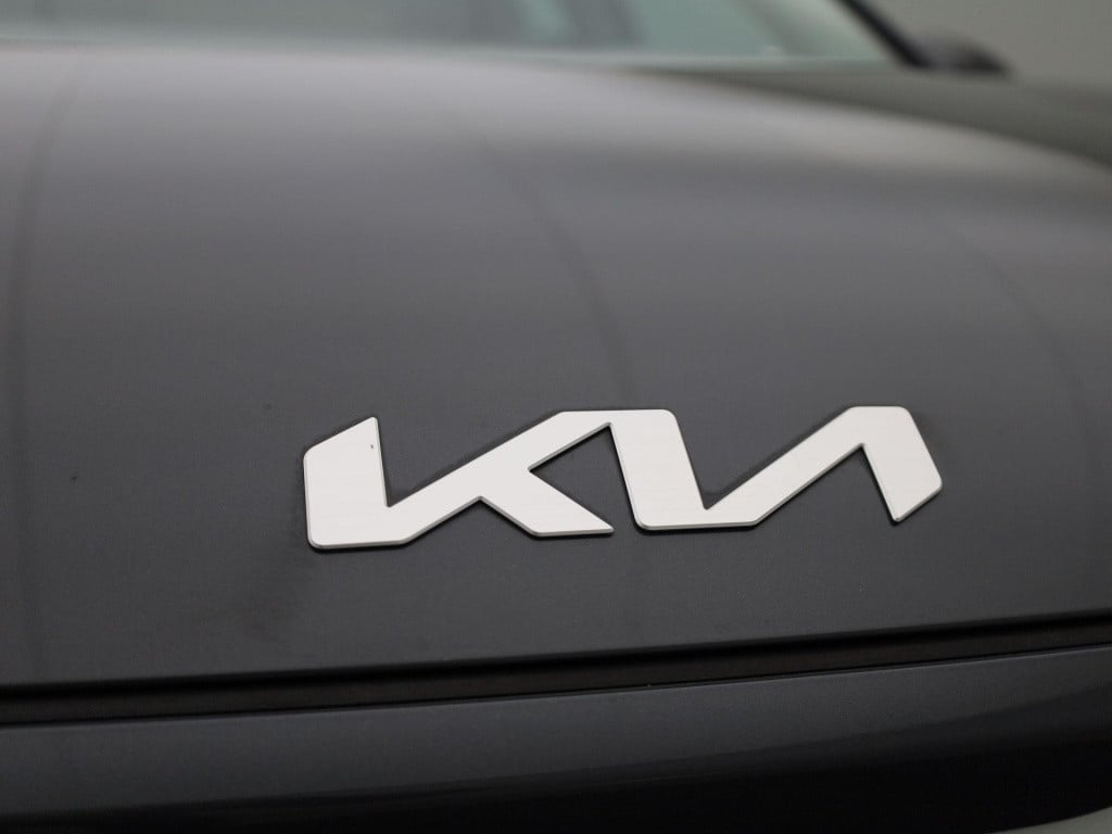 Kia Stonic 1.2 urban edition | lmv | parkeer sensoren | bluetooth | apple c