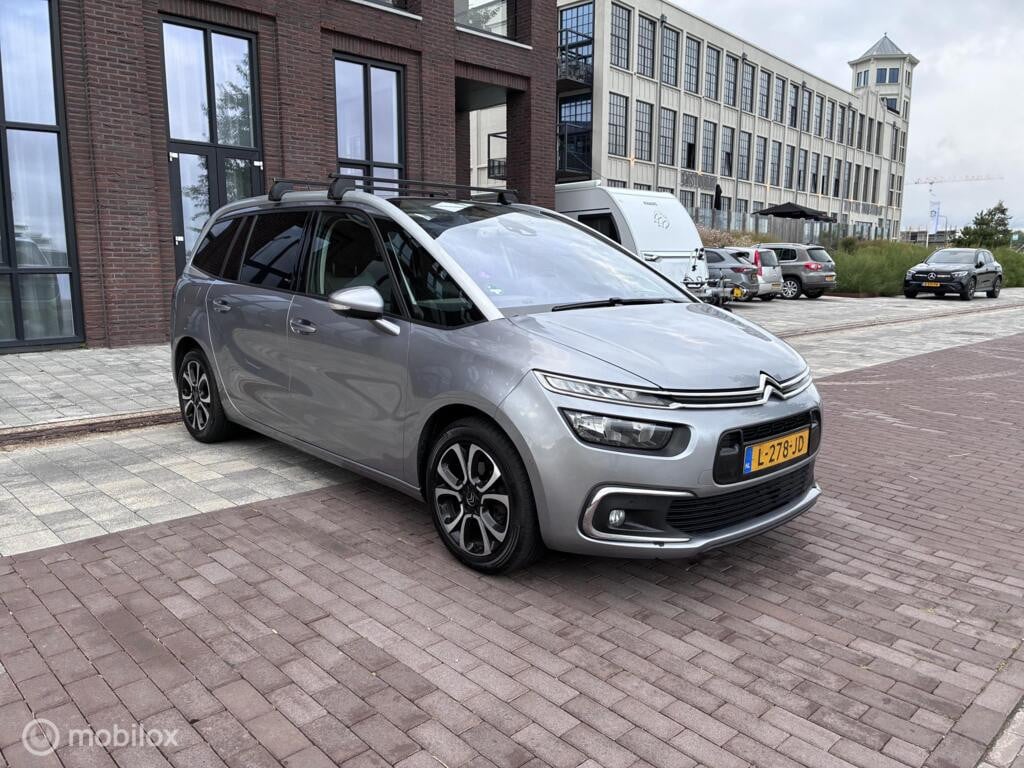 Citroen Grand C4 Spacetourer 1.2 PureTech Shine km182.038 Nap BJ2020